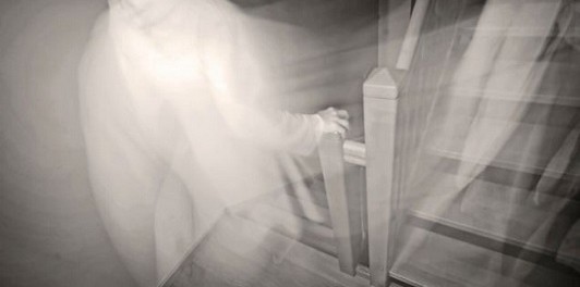 ghosts Рассказ о жизни в доме с привидениями на основе реальных событий