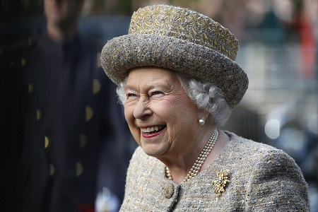 Как британская корона завершает захват власти над миром