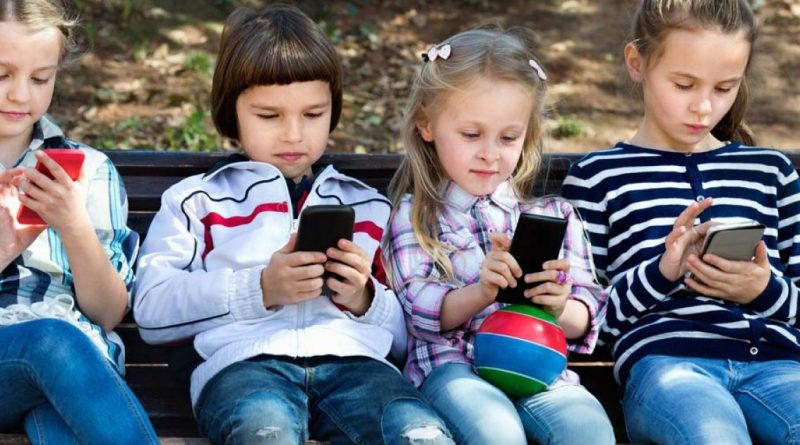 Как выбрать чехол для смартфона ребенку?