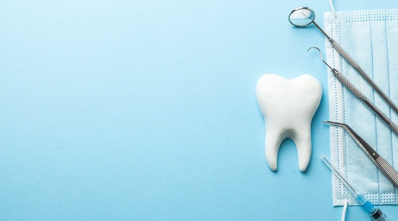 Для чего необходимы адгезивы и травильные гели в стоматологии