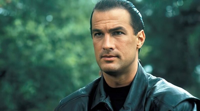 Стивен Сигал: как звезда 90-х оказался в категории «Б» и уже не выбрался обратно